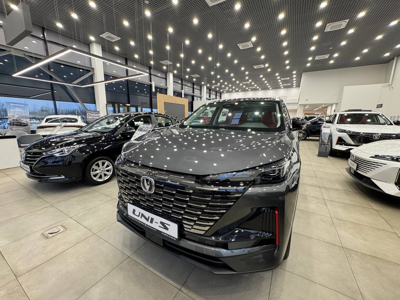 Changan UNI-S 1.5T DCT Tech