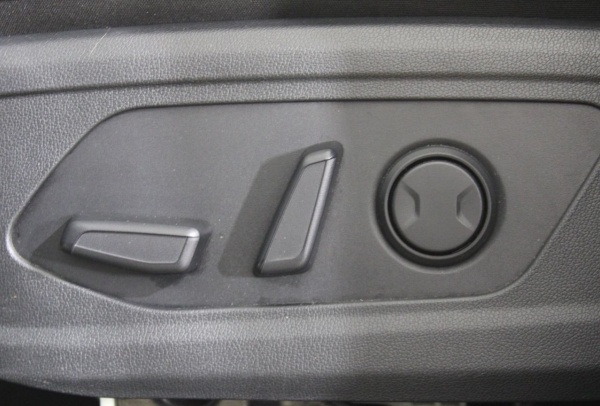 Kia Sorento 2021 года с пробегом 107 560 км, фото 15