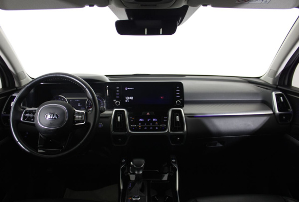Kia Sorento 2021 года с пробегом 107 560 км, фото 10