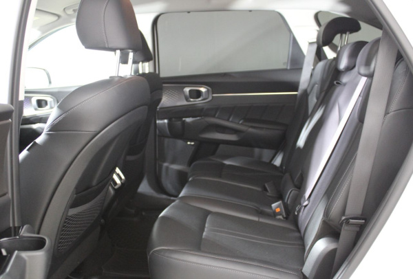 Kia Sorento 2021 года с пробегом 107 560 км, фото 13