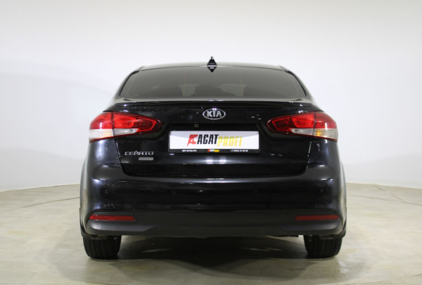 Kia Cerato Classic 2019 года с пробегом 67 650 км, фото 6