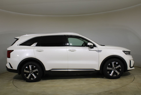 Kia Sorento 2021 года с пробегом 107 560 км, фото 4
